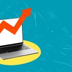 Ordenador portátil con flecha roja