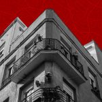 Montaje vivienda con fondo ciudad